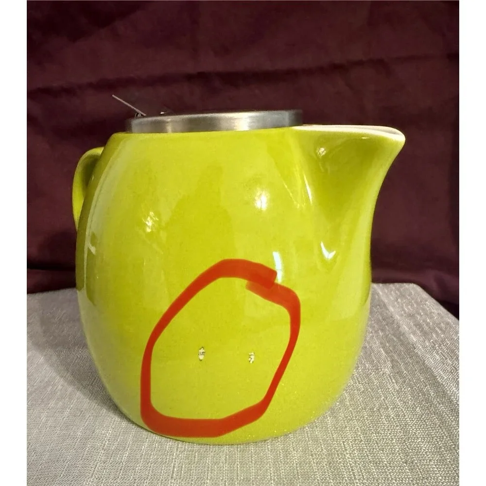 Tea Forté Ceramic 24oz Teapot, Pistachio Green built-in infuser
